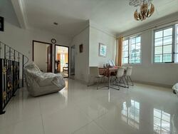 Upper Thomson Road (D20), Semi-Detached #543063271